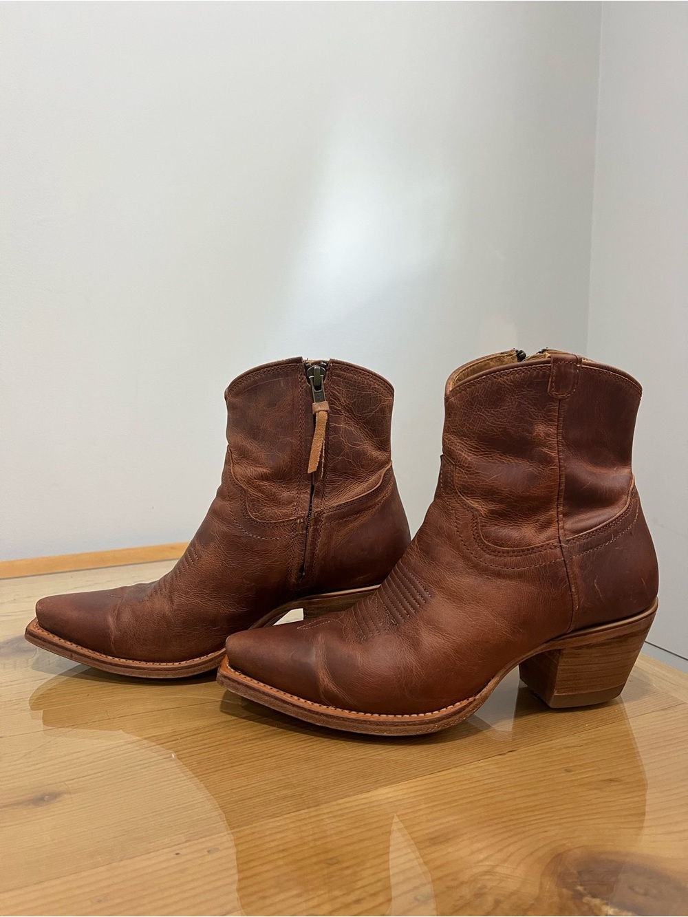 Tecovas The Daisy   Scotch goat Leather Western Ankle Boots US 5.5